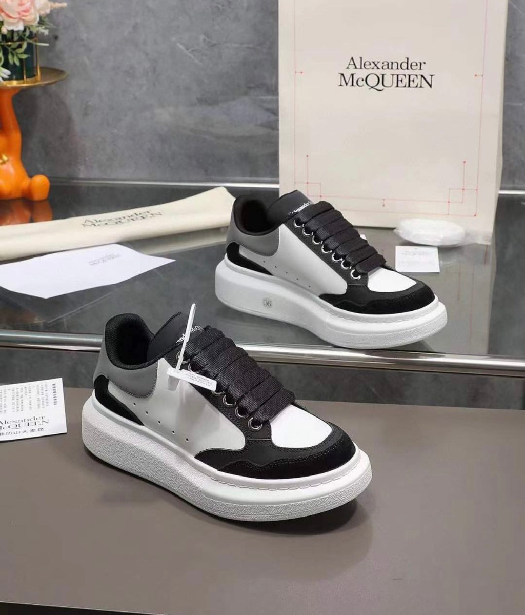 Alexander McQueen The Oversized sneakers