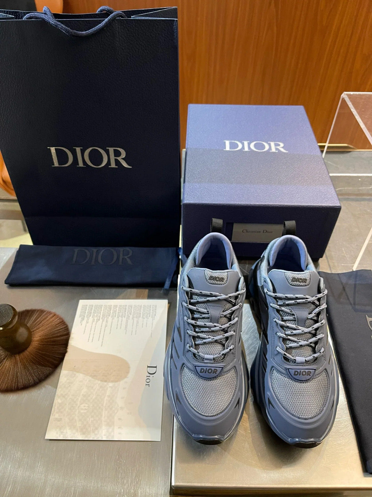 SNEAKER DIOR B44 BLADE A MAILLE GRIS  2025