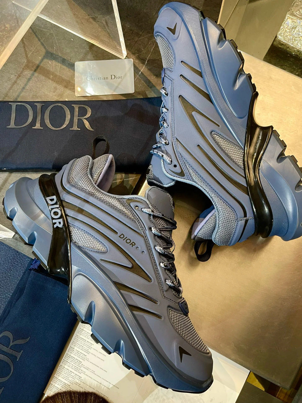 SNEAKER DIOR B44 BLADE A MAILLE GRIS  2025