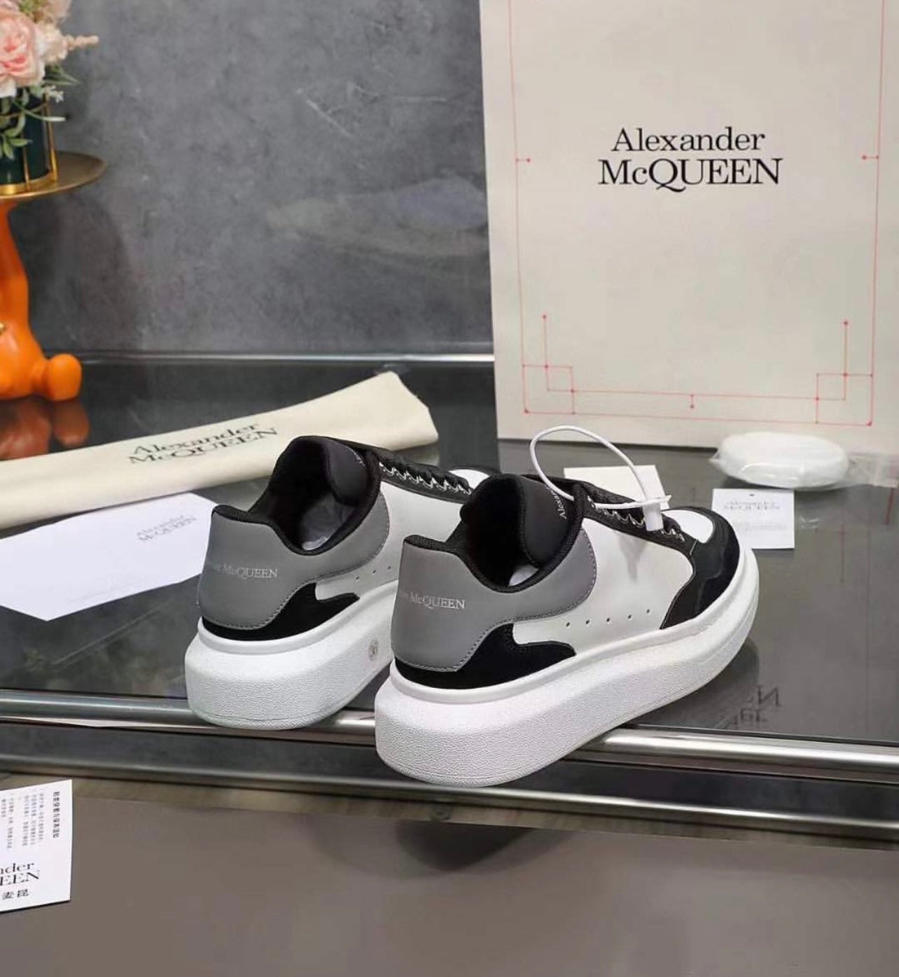 Alexander McQueen The Oversized sneakers