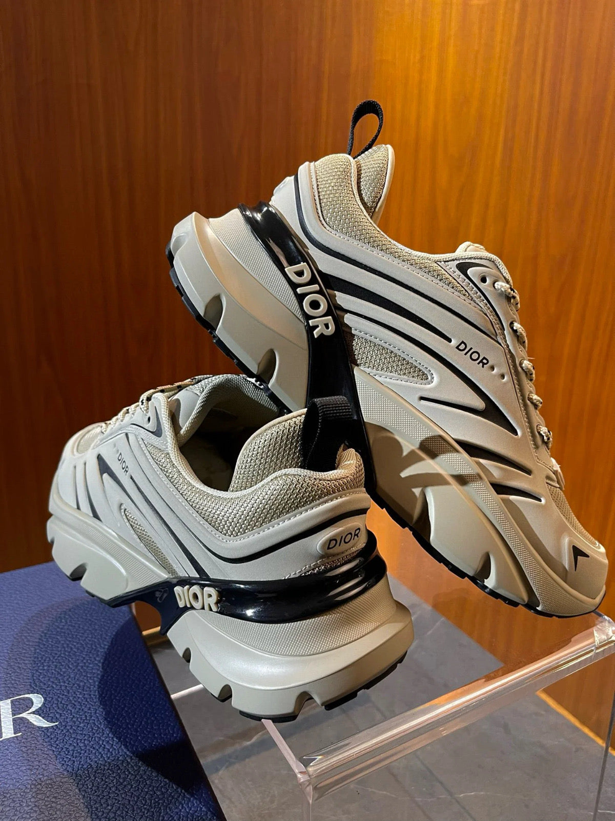 SNEAKER DIOR B44 BLADE A MAILLE BEIGE 2025